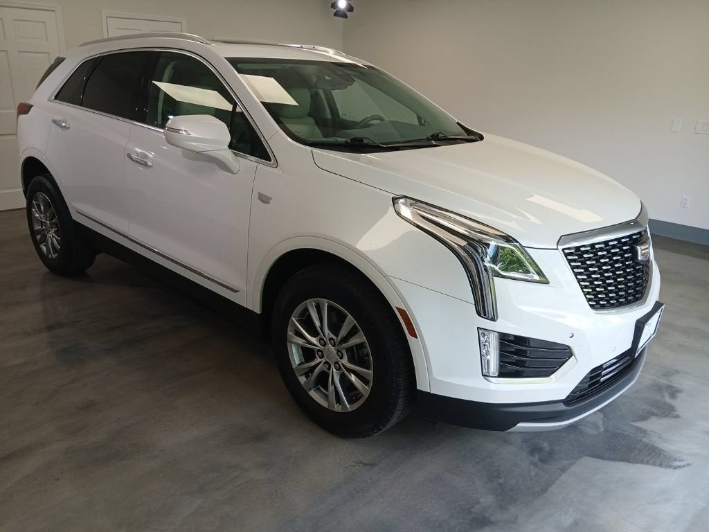 2022 Cadillac XT5 Premium Luxury in Crystal White Tricoat — front three-quarter view