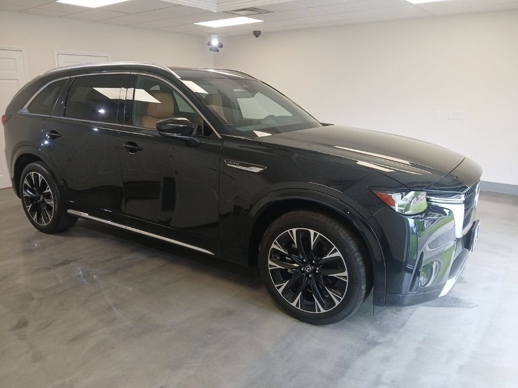 2024 Mazda Mazda CX-90 3.3 Turbo S Premium Plus in Black — front three-quarter view